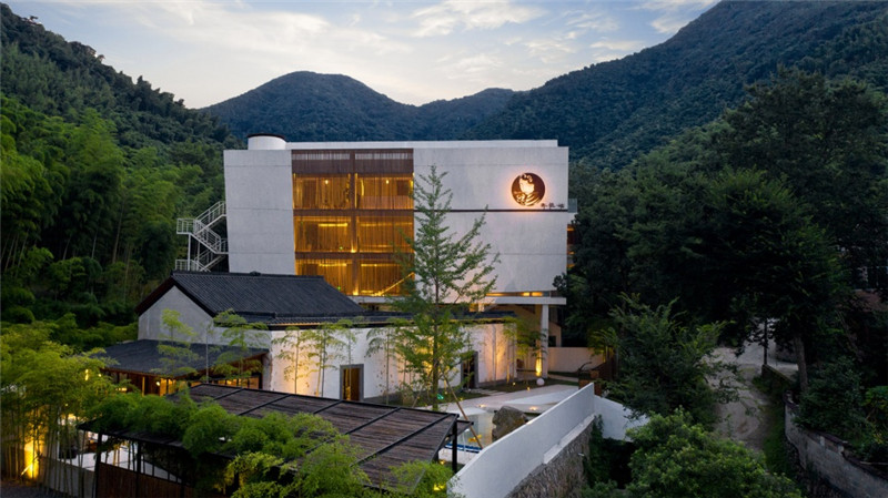 農(nóng)村民居改造民宿設(shè)計案例:賓臨城民宿外觀設(shè)計 農(nóng)村民居改造民宿設(shè)計案例:賓臨城民宿外觀設(shè)計